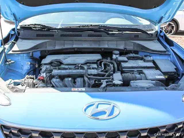 2022 Hyundai Kona Preferred | Awd | Car Play | Back Up Camera in Cars & Trucks in Hamilton - Image 12