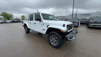 EXECUTIVE CROSSTOWN DEMO! This 2024 JEEP GLADIATOR SPORT 4X4 has the following options Cloth Low-Bac... (image 3)