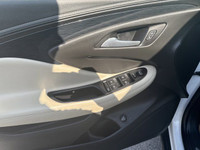 IIHS Top Safety Pick+ with optional front crash prevention and specific headlights. Only 70,084 Mile... (image 8)
