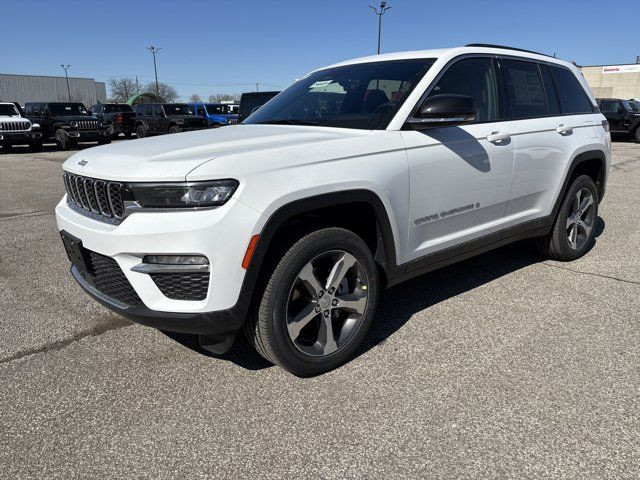 2025 Jeep Grand Cherokee Limited in Cars & Trucks in Mississauga / Peel Region