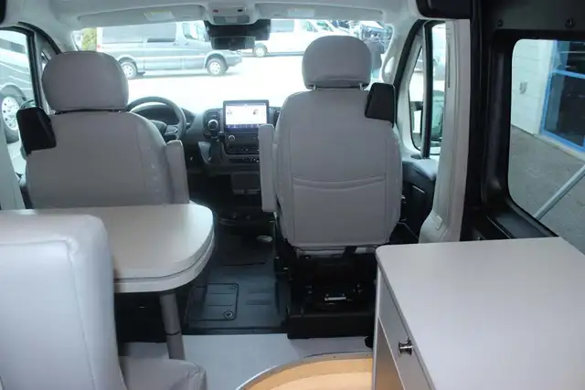 2023 Airstream RANGELINE dans VR et caravanes dans Penticton - Image 13