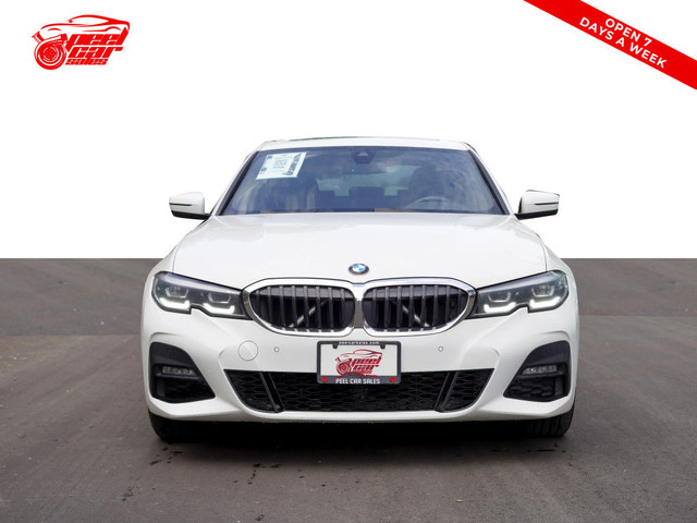 2021 BMW 3 Series 330i xDrive M Sport Package, AWD, SUNROOF, M S in Cars & Trucks in Mississauga / Peel Region - Image 2