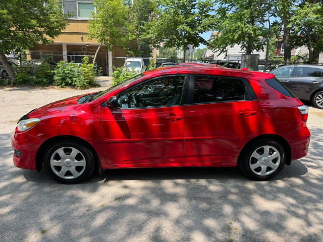 2010 Toyota Matrix in Cars & Trucks in City of Toronto - Image 2