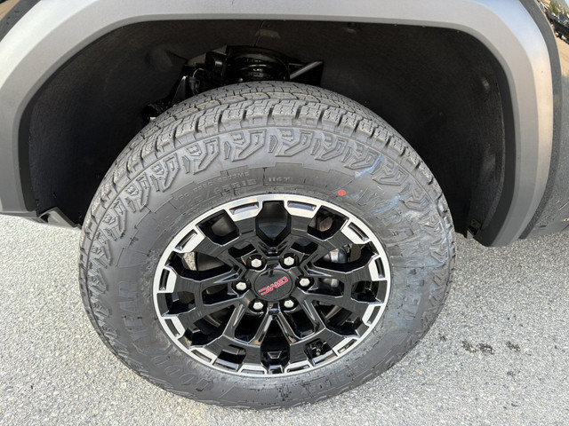 2026 GMC Canyon AT4 in Cars & Trucks in Penticton - Image 4