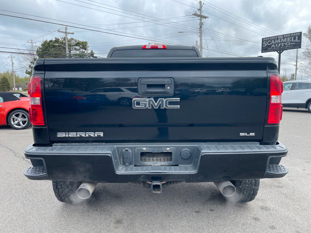 2017 GMC Sierra 1500 SLE ELAVATION / DOUBLE CAB 4WD / APPLE CARP in Cars & Trucks in Truro - Image 4