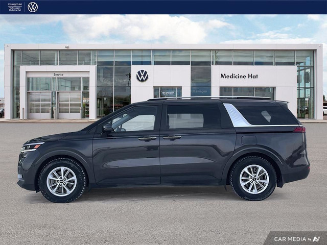 2024 Kia Carnival LX Clean Carfax, V6 Power, Spacious, Family-Re in Cars & Trucks in Medicine Hat - Image 4