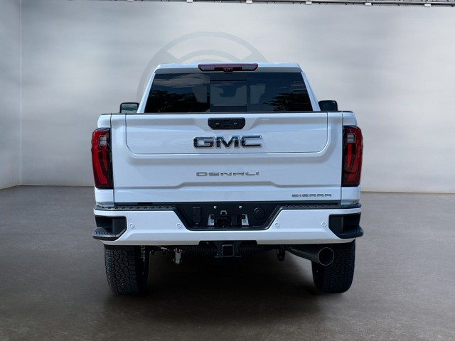 2025 GMC Sierra 3500HD in Cars & Trucks in Medicine Hat - Image 4