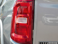 This PREVIOUS DAILY RENTAL Ram 1500 with only 31,733km is equipped with key features designed for bo... (image 7)
