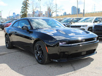 All-Wheel Drive, 400-Volt G2500 Front/Rear Electric Drive Motors, Full Glass Roof, Blacktop Package,... (image 8)