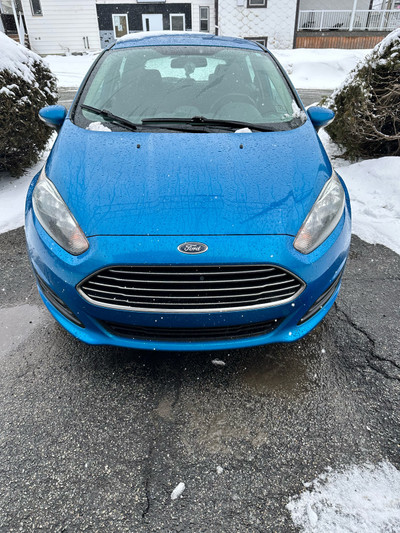 2015 Ford Fiesta SE