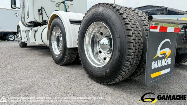 2023 PETERBILT 567 HIGHWAY / SLEEPER TRUCK / TRACTOR in Heavy Trucks in Chilliwack - Image 7