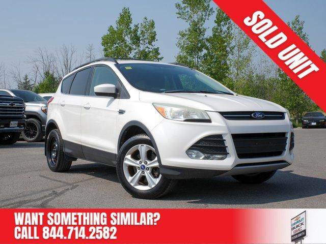 2013 Ford Escape SE - Ice Blue Lit Gauge Cluster in Cars & Trucks in Belleville