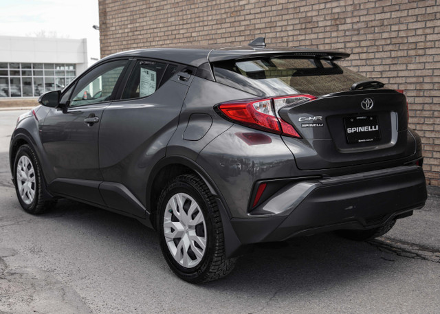 2021 Toyota C-HR LE 1 PROPRIO/ PAS D'ACCIDENT / CAMERA RECULE/ B in Cars & Trucks in City of Montréal - Image 4