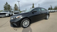 Odometer is 7133 kilometers below market average! This Kia Forte is equipped with: Cloth Seat Trim,... (image 6)