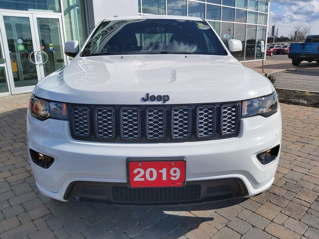 2019 Jeep Grand Cherokee Altitude in Cars & Trucks in Ottawa - Image 2