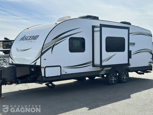 2015 Ascend 231 RBK Roulotte de voyage in Travel Trailers & Campers in Laval / North Shore - Image 2