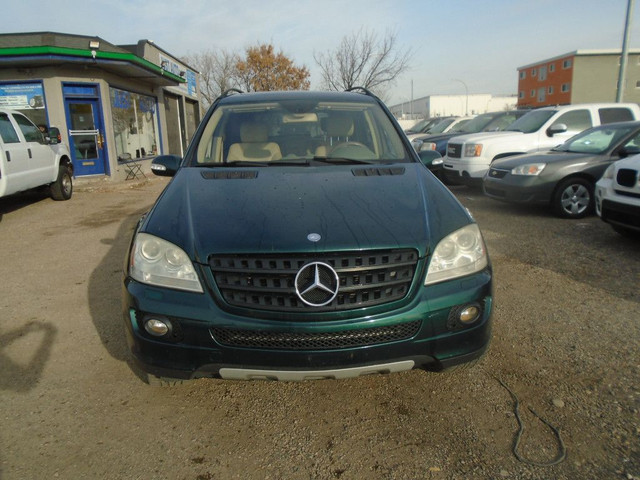 2006 Mercedes-Benz M-Class 4dr 4MATIC 3.5L-LEATHER-SUNROOF-VERY  in Cars & Trucks in Edmonton