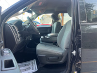 2018 Ram 1500 ST 4x4 Crew Cab 5'7" Box Rugged Versatility Dependable Capability Ready to tackle any... (image 8)