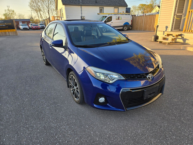2016 Toyota Corolla S Auto | Leather | Sunroof | Navi | Backup C in Cars & Trucks in Oshawa / Durham Region - Image 2