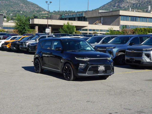 2020 Kia Soul EV in Cars & Trucks in Penticton - Image 3