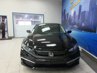HONDA CIVIC 2021 LX AUTOMATIQUE TOUT ÉQUIPÉ / INTÉRIEUR EN TISSU CHAUFFANT / BLUETOOTH / CAMÉRA DE R... (image 4)