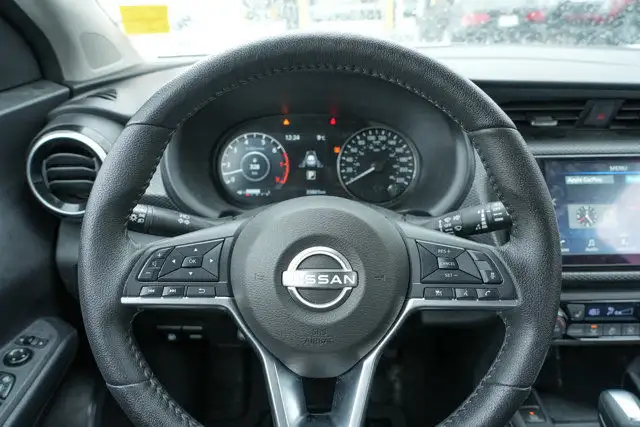 2023 Nissan Kicks SV Special Edition | 17 Inch Alloy Wheels in Cars & Trucks in Calgary - Image 14