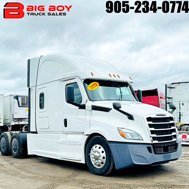 2020 FREIGHTLINER SUPER CLEAN CALL AT 905-234-0774!! in Heavy Equipment in Mississauga / Peel Region