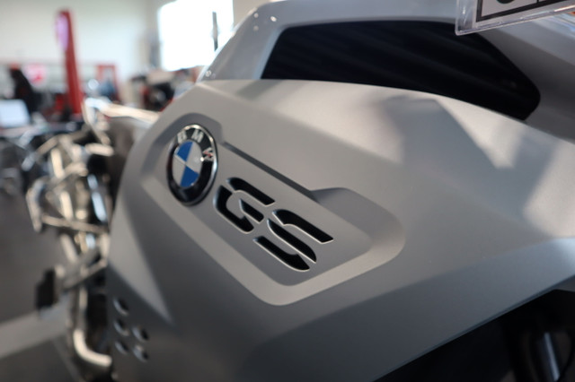 2023 BMW F850 GSA WHITE in Sport Touring in Edmonton - Image 2