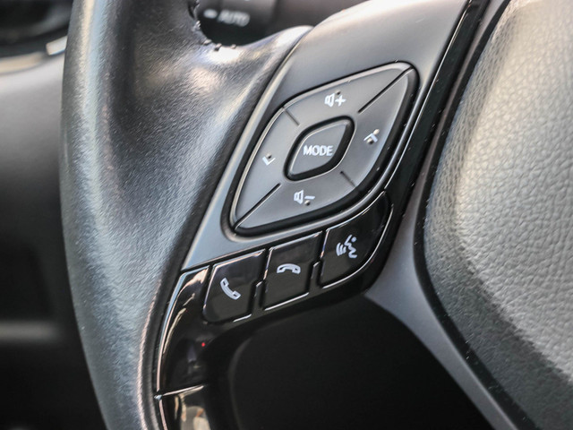 2021 Toyota C-HR XLE Premium in Cars & Trucks in London - Image 4