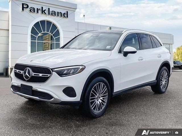 2024 Mercedes-Benz GLC GLC 300 AWD Sunroof Nav Heated Leather in Cars & Trucks in St. Albert