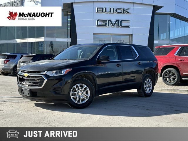 2020 Chevrolet Traverse LS 3.6L AWD | Apple CarPlay And Android in Cars & Trucks in Winnipeg