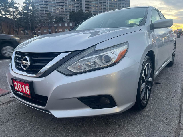  2016 Nissan Altima Nav, Alloy wheels, Bluetooth ,CruiseControl  in Cars & Trucks in City of Toronto - Image 3