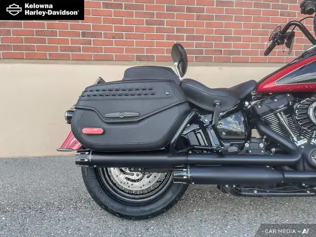 2022 Harley-Davidson Softail FLHCS - Heritage Classic 114 in Street, Cruisers & Choppers in Kelowna - Image 8