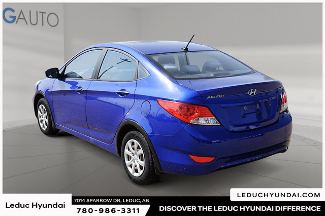 2013 Hyundai Accent GL Manual transmission, Heated Front Seats, in Cars & Trucks in Edmonton - Image 4
