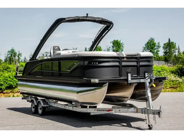 2025 Barletta CORSA 23UA in Powerboats & Motorboats in Québec City - Image 5