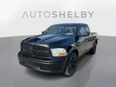 2010 Ram 1500 Laramie | 5.7L HEMI | AWD | Air Climatisée | Mags | Groupe Electrique | Jamais Acciden...