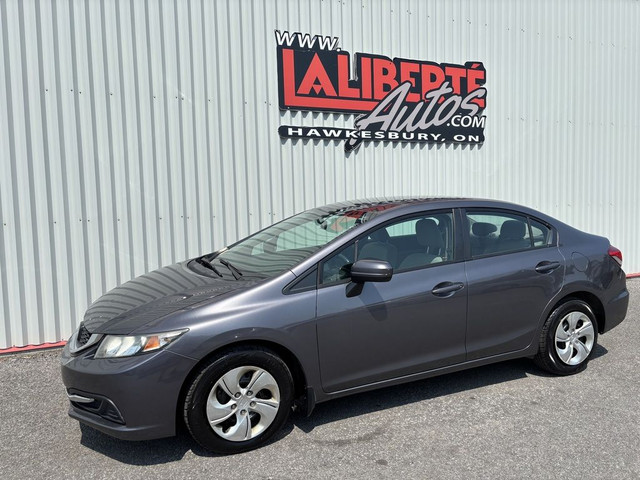 2015 Honda Civic LX LX Sedan CVT in Cars & Trucks in Ottawa