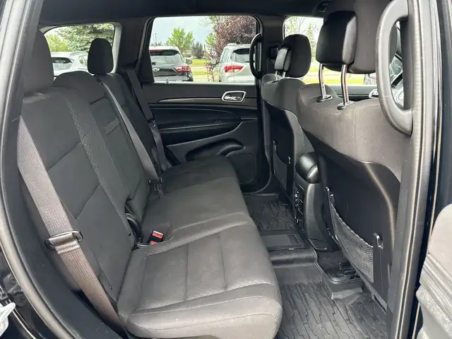 2021 Jeep Grand Cherokee Laredo in Cars & Trucks in Edmonton - Image 29