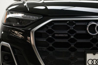 It's easy to see why the Q5 is one of the best selling SUV's in it's class! This Carfax 1 owner, loc... (image 2)