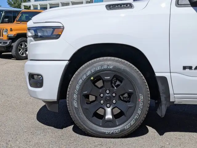 2026 Ram 1500 Sport - 3.92 Rear Axle Ratio - Anti Spin in Cars & Trucks in Calgary - Image 10