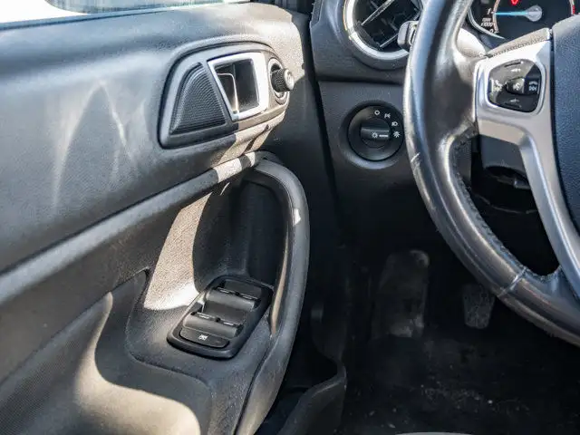 2015 Ford Fiesta SE in Cars & Trucks in Barrie - Image 18