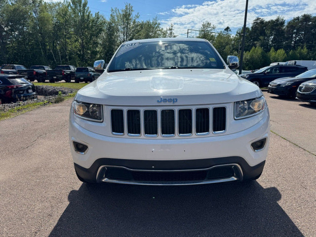 2016 Jeep Grand Cherokee Limited - Leather Seats in Cars & Trucks in Moncton - Image 3