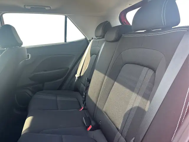 2020 Hyundai Venue Trend dans Autos et camions dans Région d’Oshawa/Durham - Image 11