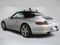 This clean Carfax 2007 Porsche 911 Carrera 4S offers iconic performance and timeless style, paired w... (image 4)