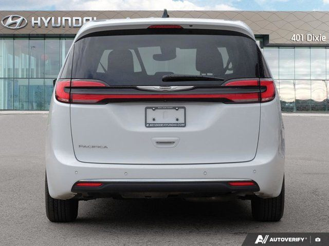 2024 Chrysler Pacifica Touring-L in Cars & Trucks in Mississauga / Peel Region - Image 4