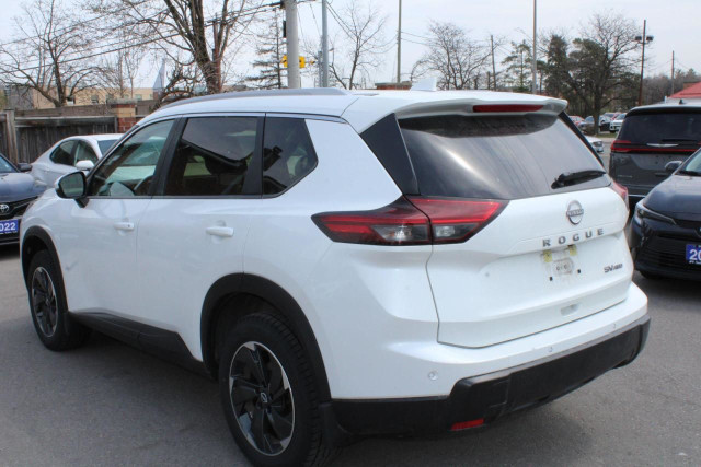 2024 Nissan Rogue AWD SV Moonroof in Cars & Trucks in Mississauga / Peel Region - Image 4