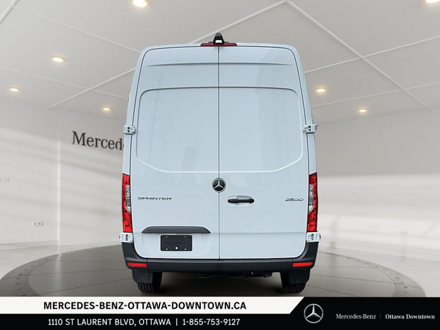 2024 Mercedes-Benz Sprinter 2500 144 Wheelbase High Roof RWD CAS in Cars & Trucks in Ottawa - Image 3