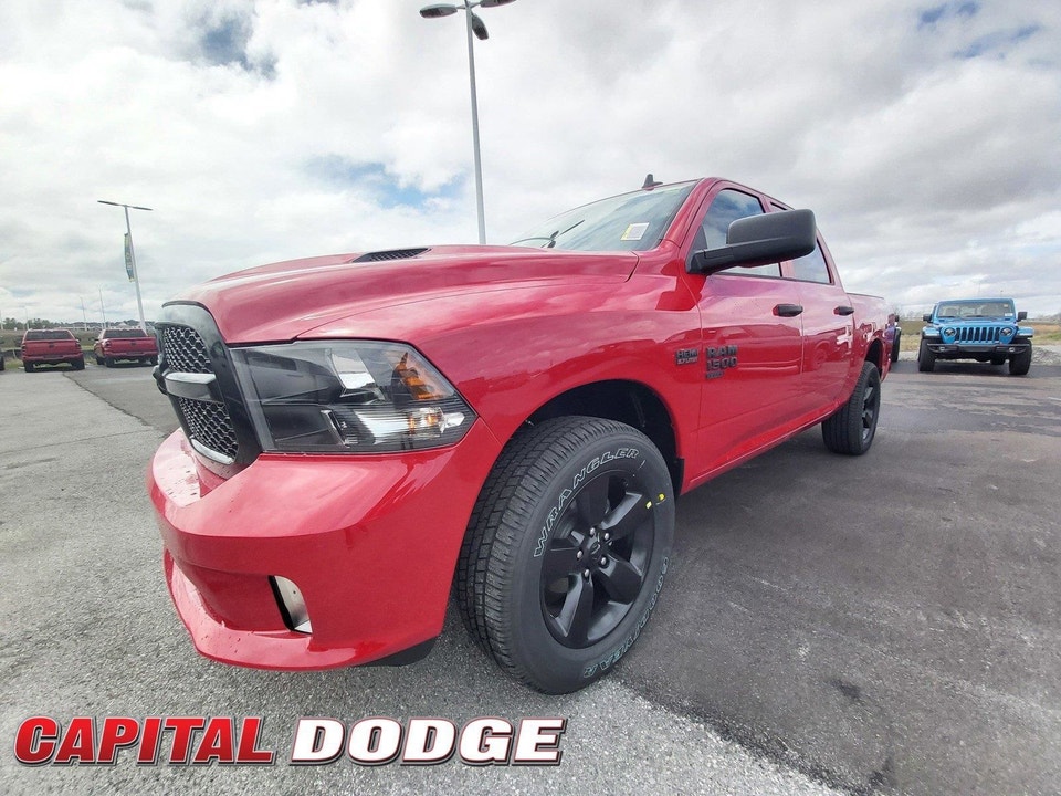 2022 Ram 1500 Classic NIGHT EDITION