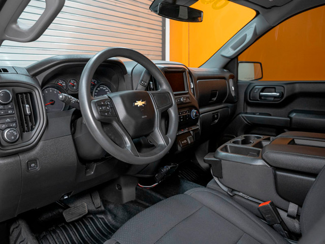 2023 Chevrolet Silverado 1500 WT CREW 4X4 V8 *GR REMORQ* CARPLAY in Cars & Trucks in Laurentides - Image 2
