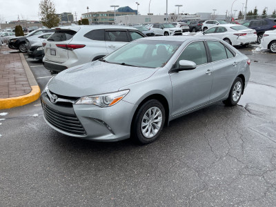 2017 Toyota Camry LE JAMAIS ACCIDENTÉ/TRÈS BAS MILEAGE/TRÈS PROP